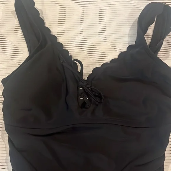 Womens Classy Sexy Black Kona Sol One-Piece Swim Suit sz Small - Picture 2 of 6